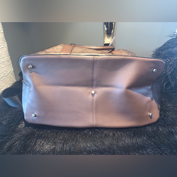 Coach Voyager Signature Travel Bag - Picture 8 of 9